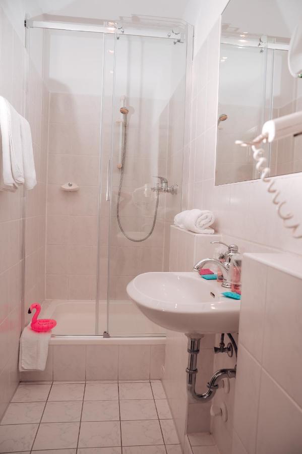 Smarthotel Flamingo Self Check-In Giessen Ngoại thất bức ảnh