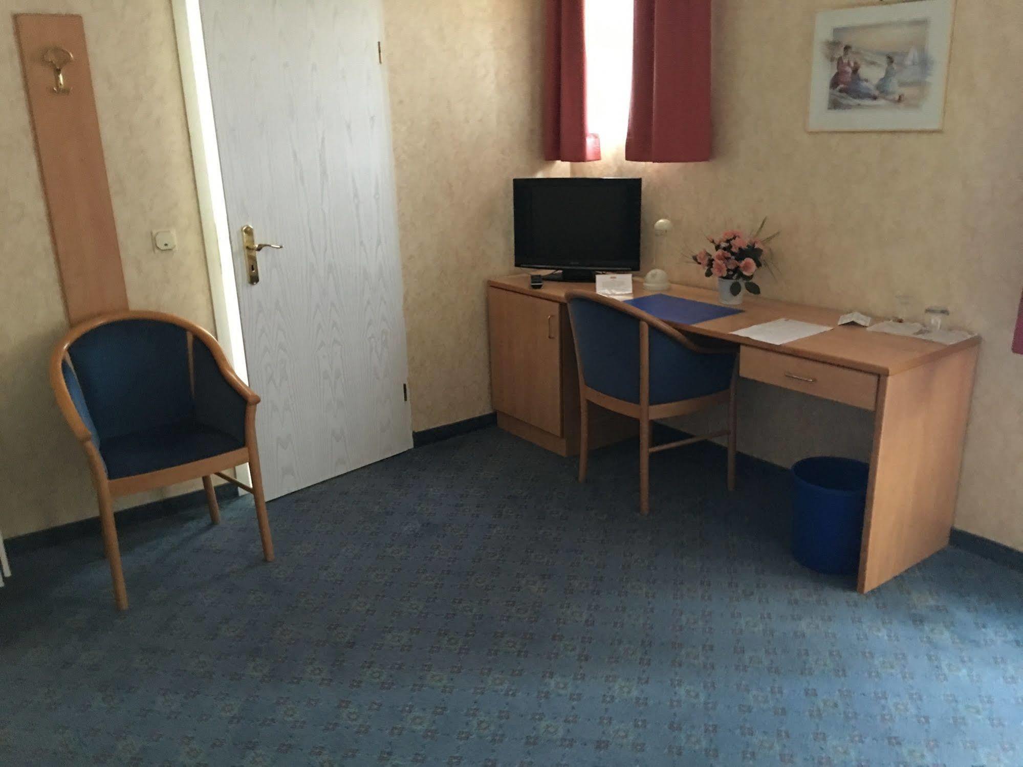 Smarthotel Flamingo Self Check-In Giessen Ngoại thất bức ảnh
